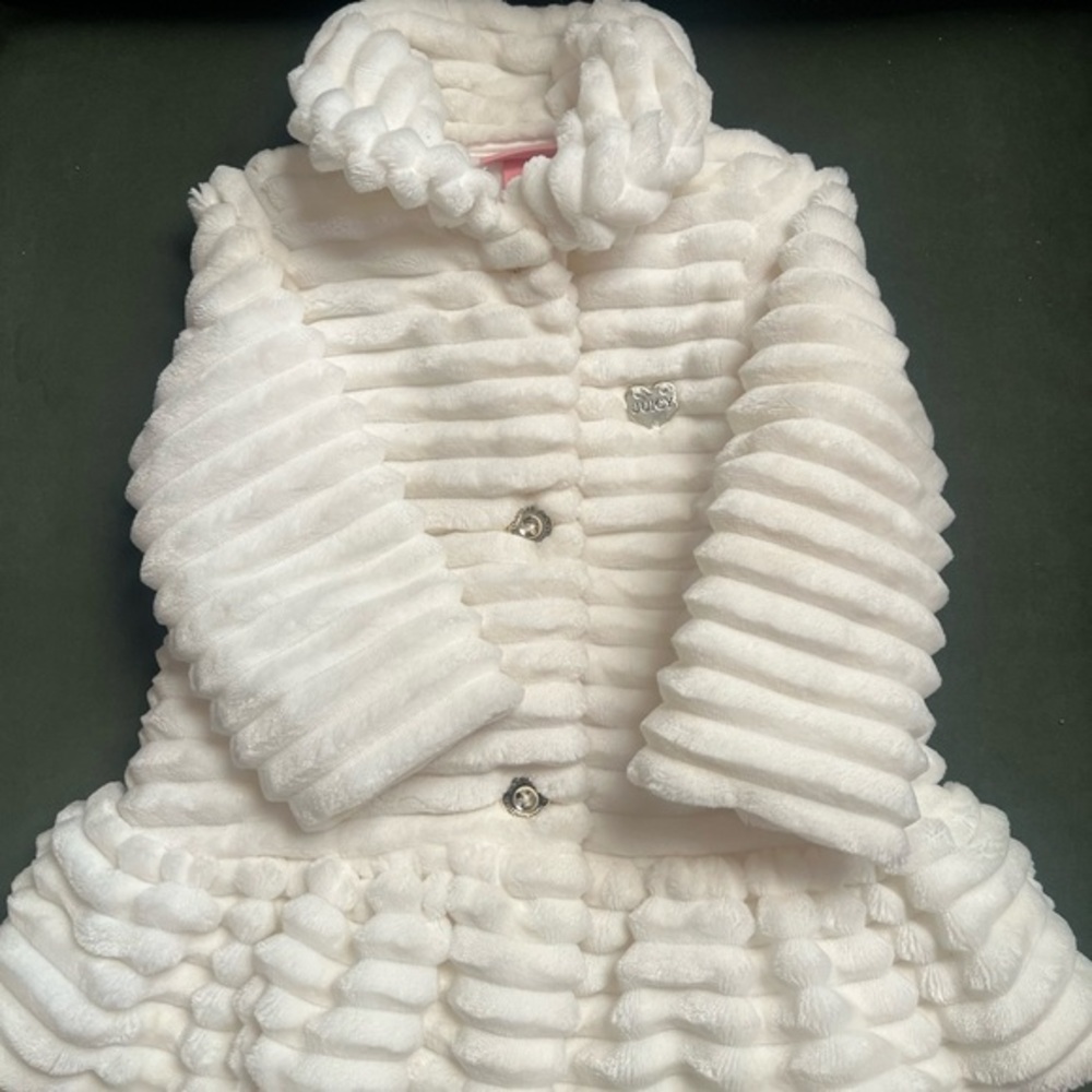 SUPER SOFT JUICY COUTURE - SIZE 2T. Faux Fur Coat w/ Buttons